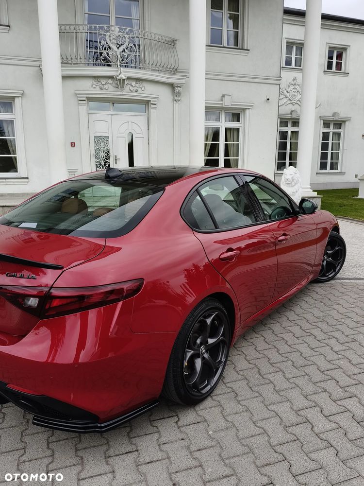 Alfa Romeo Giulia 2.0 Turbo 16V AT8-Q4 Competizione - 17