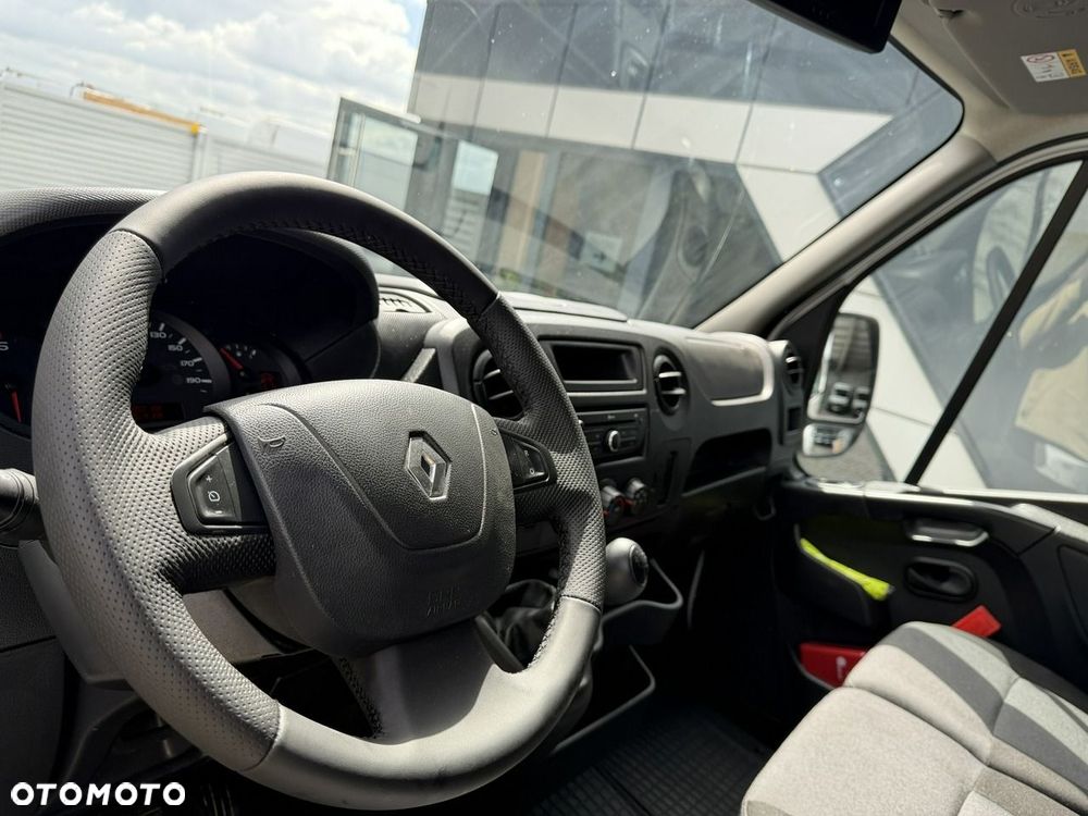 Renault Master - 10