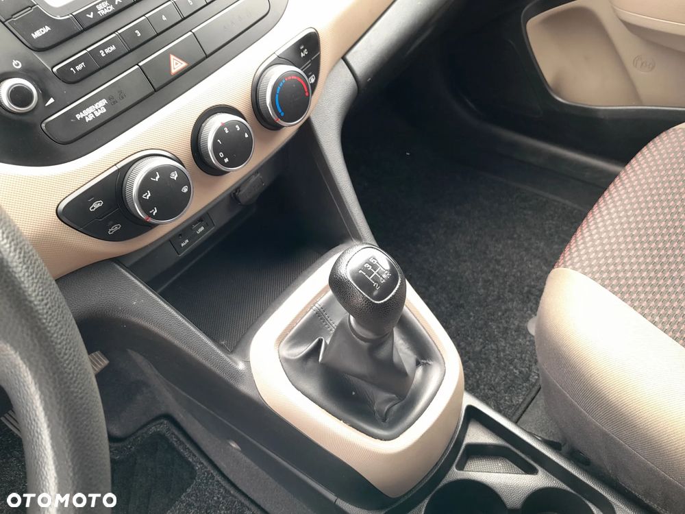 Hyundai i10 1.0 BlueDrive Access - 16