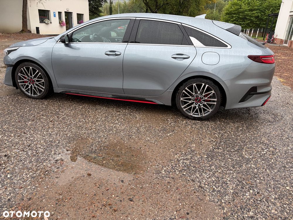 Kia ProCeed - 5
