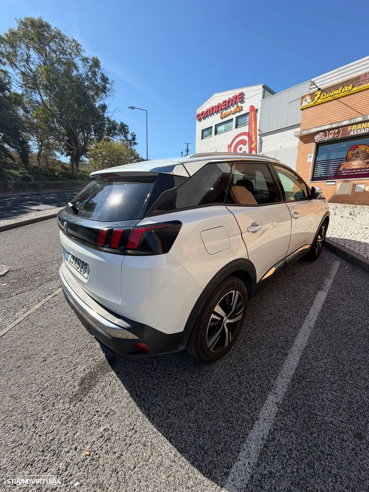 Peugeot 3008 1.5 BlueHDi Allure EAT8 - 2