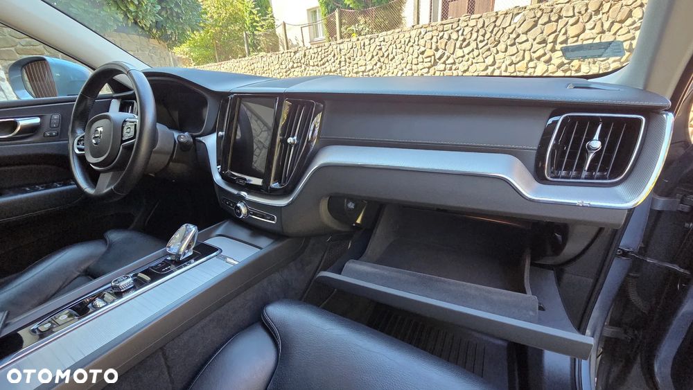 Volvo XC 60 B5 B AWD Inscription - 11