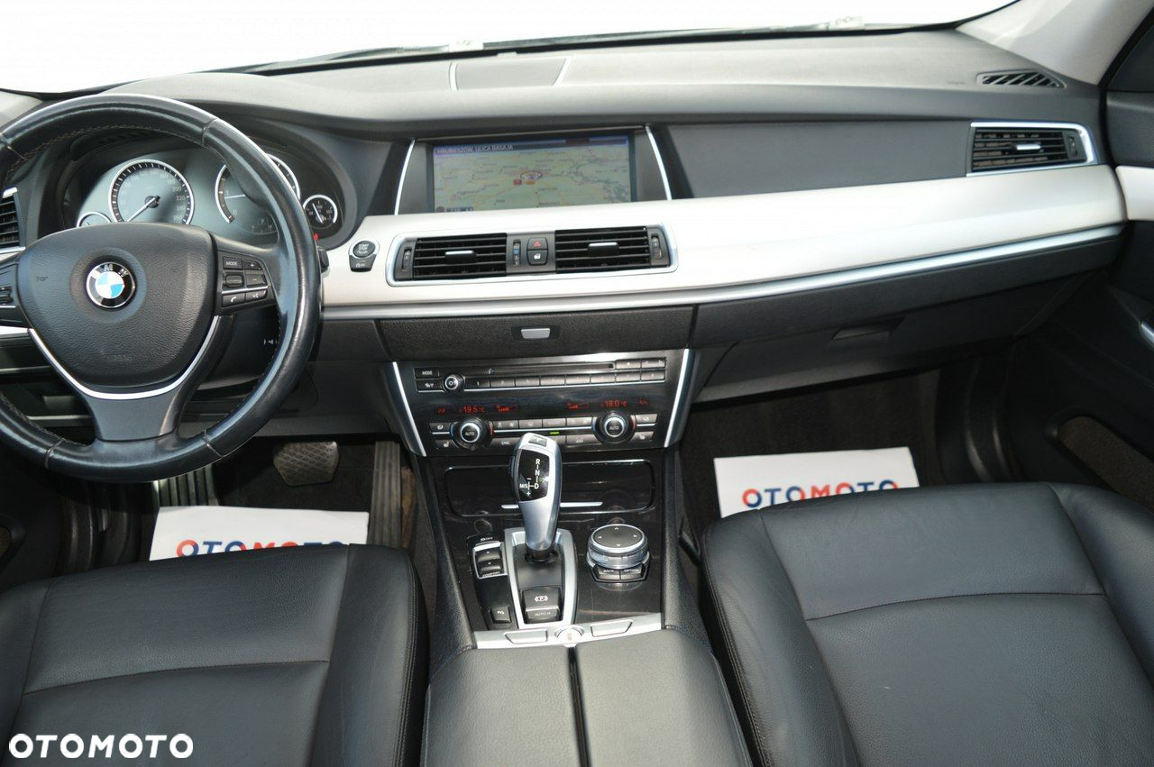 BMW 5GT - 21