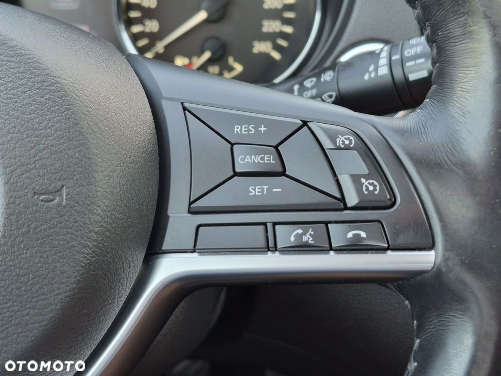 Nissan X-Trail - 28