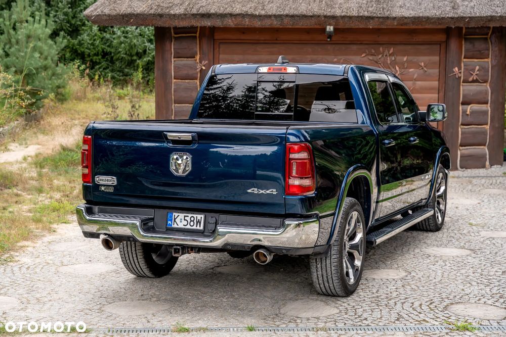 Dodge RAM 1500 5.7 4x4 - 5