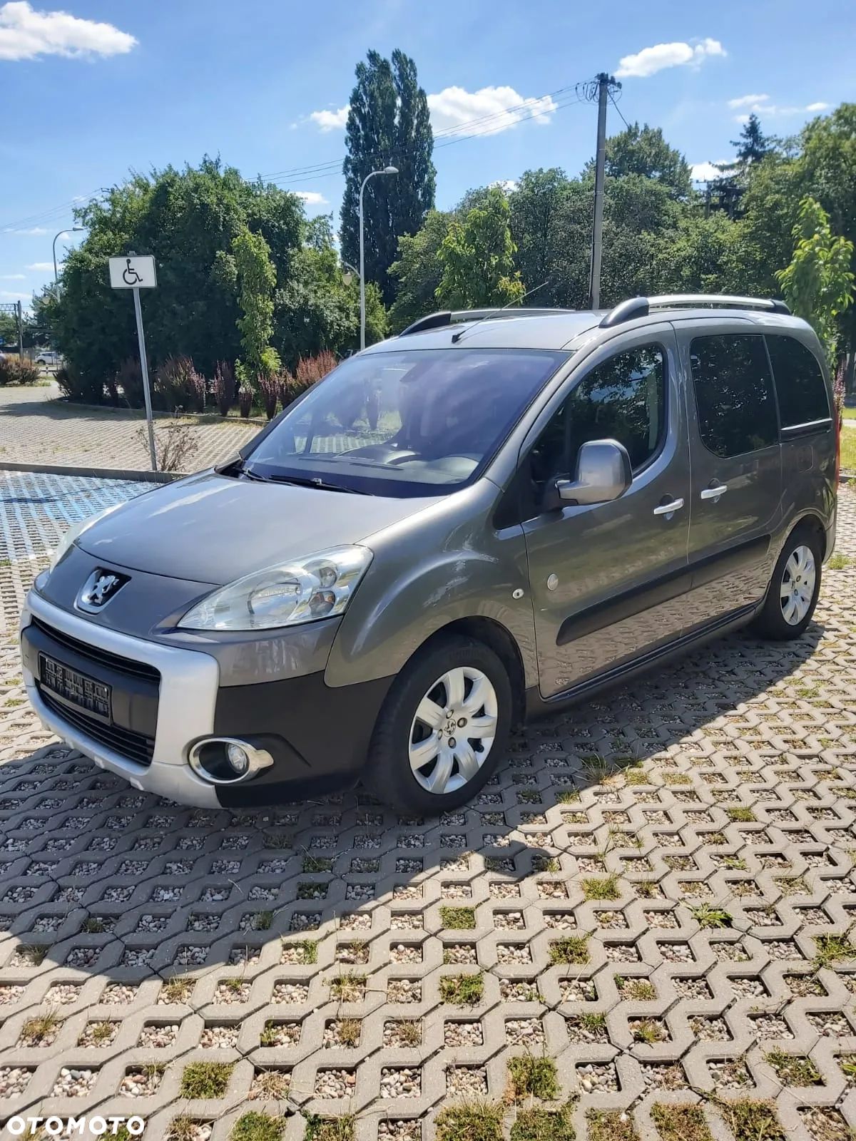 Peugeot Partner Tepee HDi FAP 110 Outdoor - 1