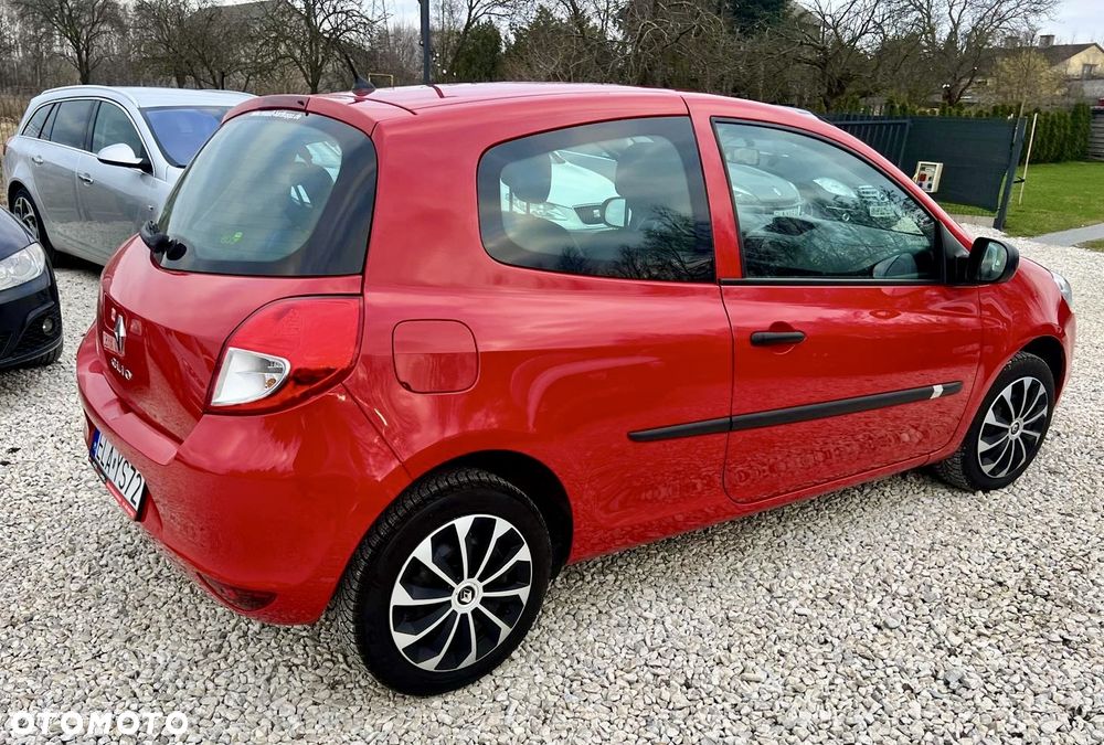 Renault Clio 1.2 16V 75 Dynamique - 20