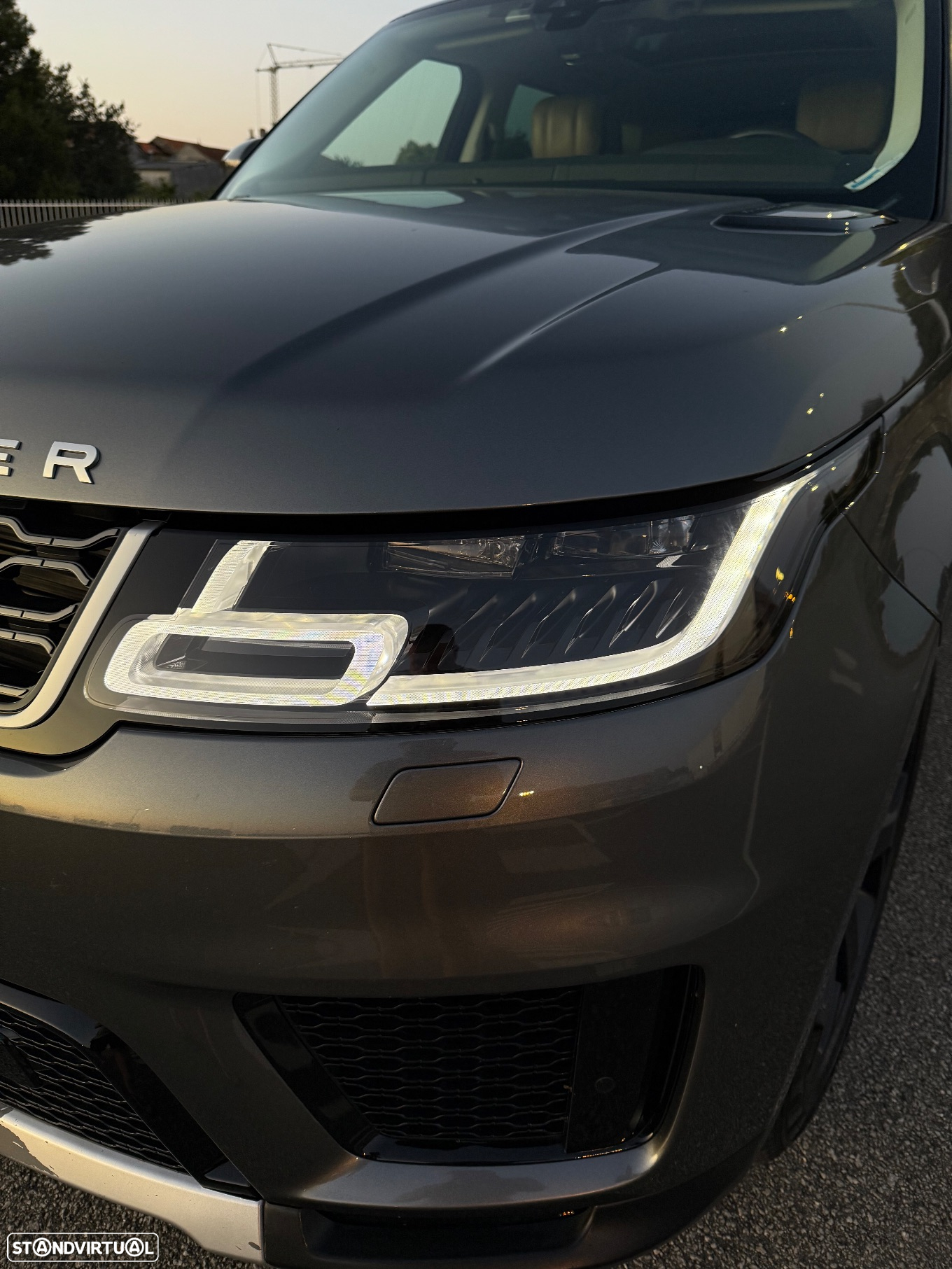 Land Rover Range Rover Sport 2.0 SD4 SE - 30