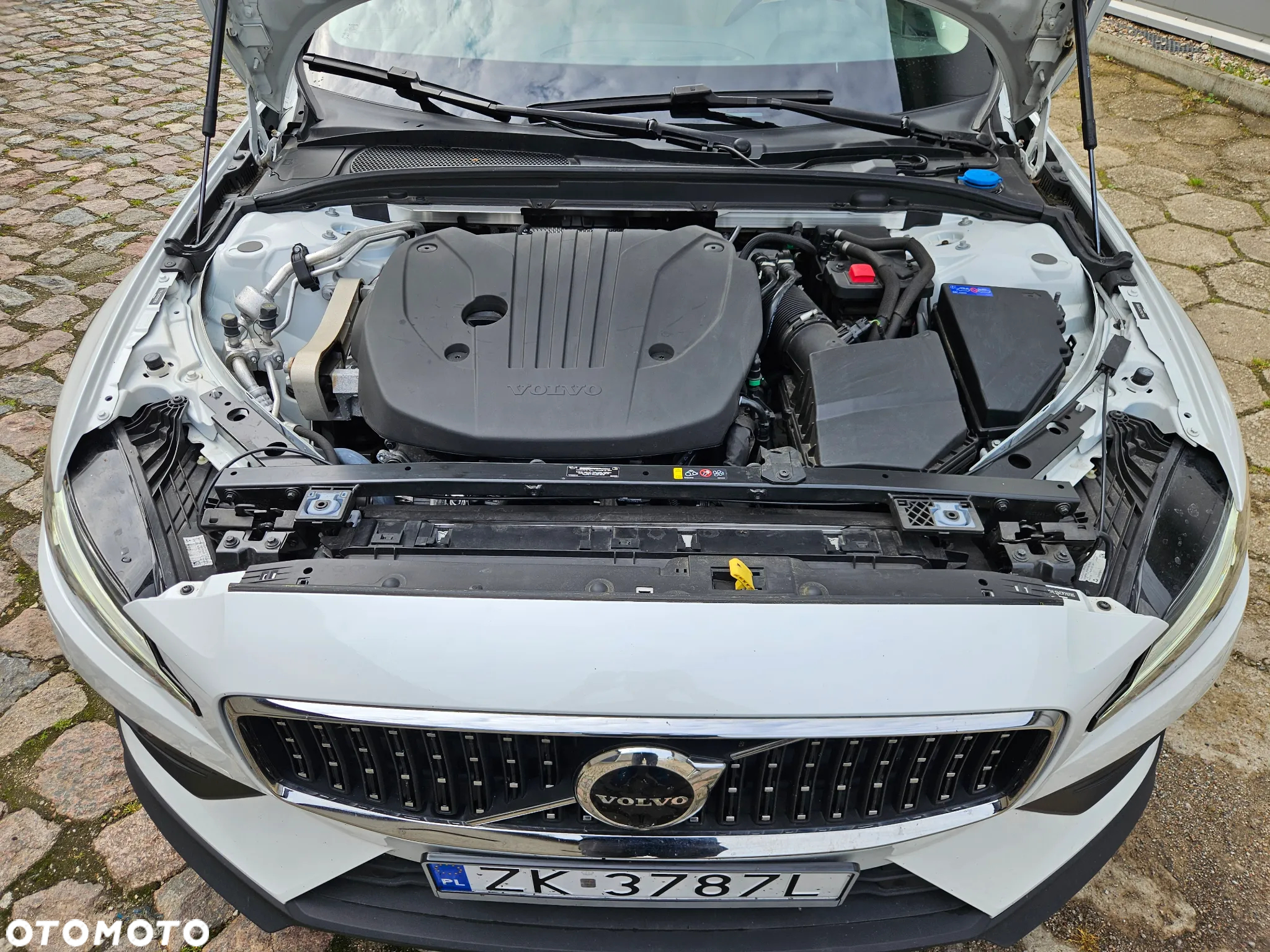 Volvo V60 B5 B AWD Geartronic Momentum - 24