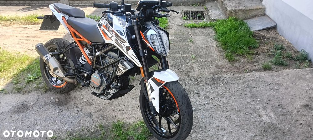 KTM Duke 125 - 1