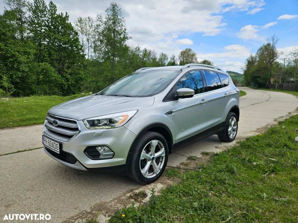 Ford Kuga 2.0 TDCi 4WD Powershift Titanium - 4