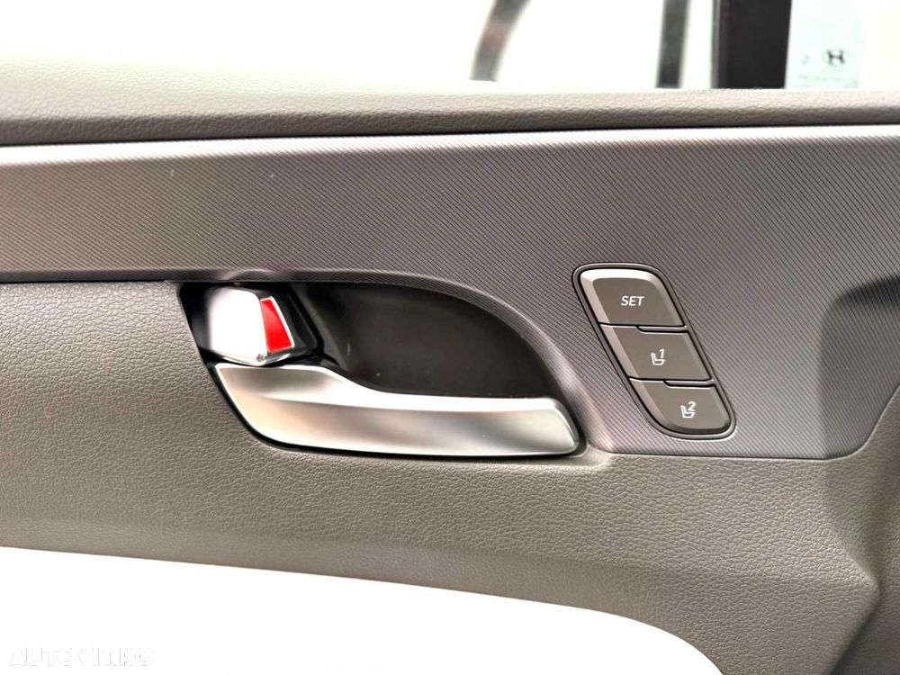 Hyundai Santa Fe - 19