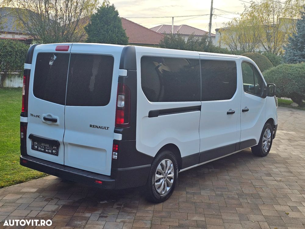 Renault Trafic Combi 2.0 Blue dCi 110 S&S L1 8+1 Zen - 16