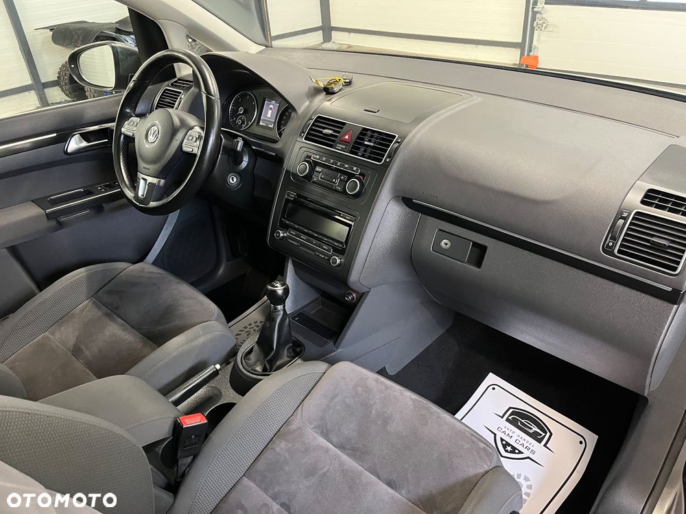 Volkswagen Touran 1.6 TDI DPF Comfortline Perfectline - 19