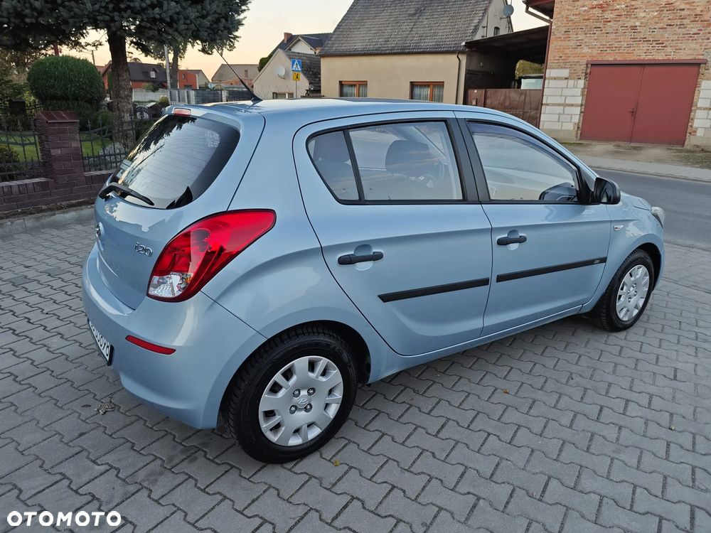 Hyundai i20 1.25 Classic + - 7
