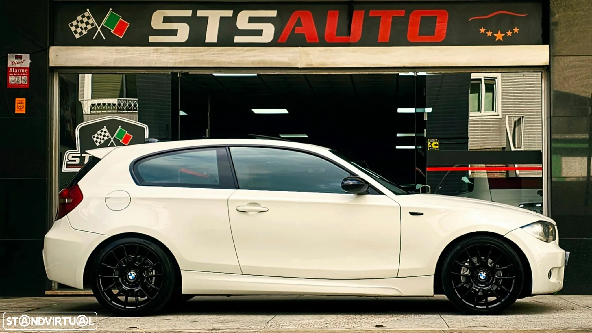 BMW 118 d Pack M - 54