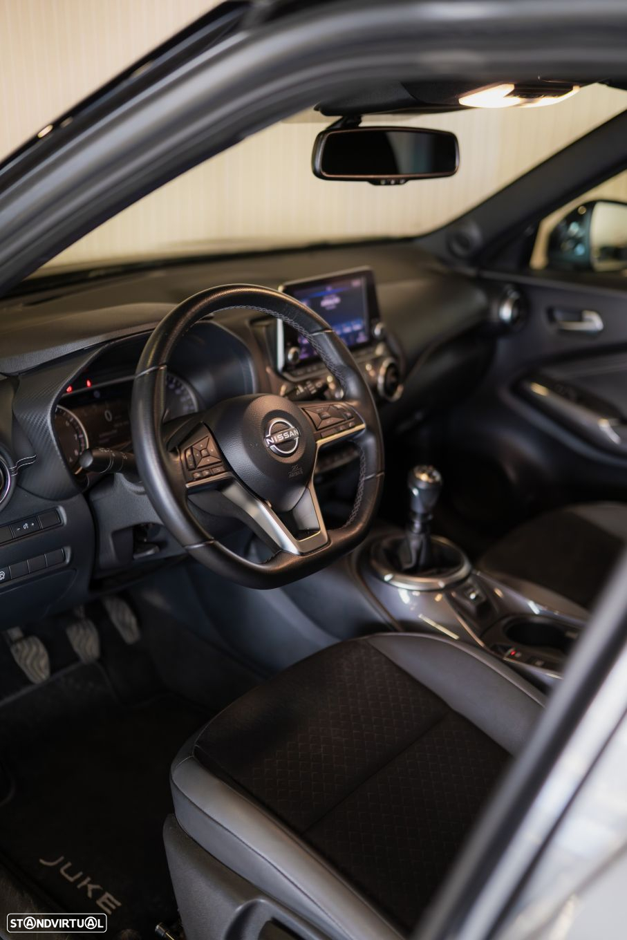 Nissan Juke 1.0 DIG-T N-Design - 2