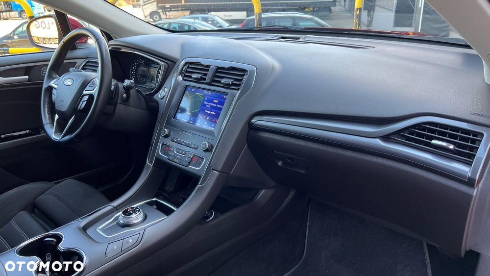 Ford Mondeo 2.0 EcoBlue Titanium - 13