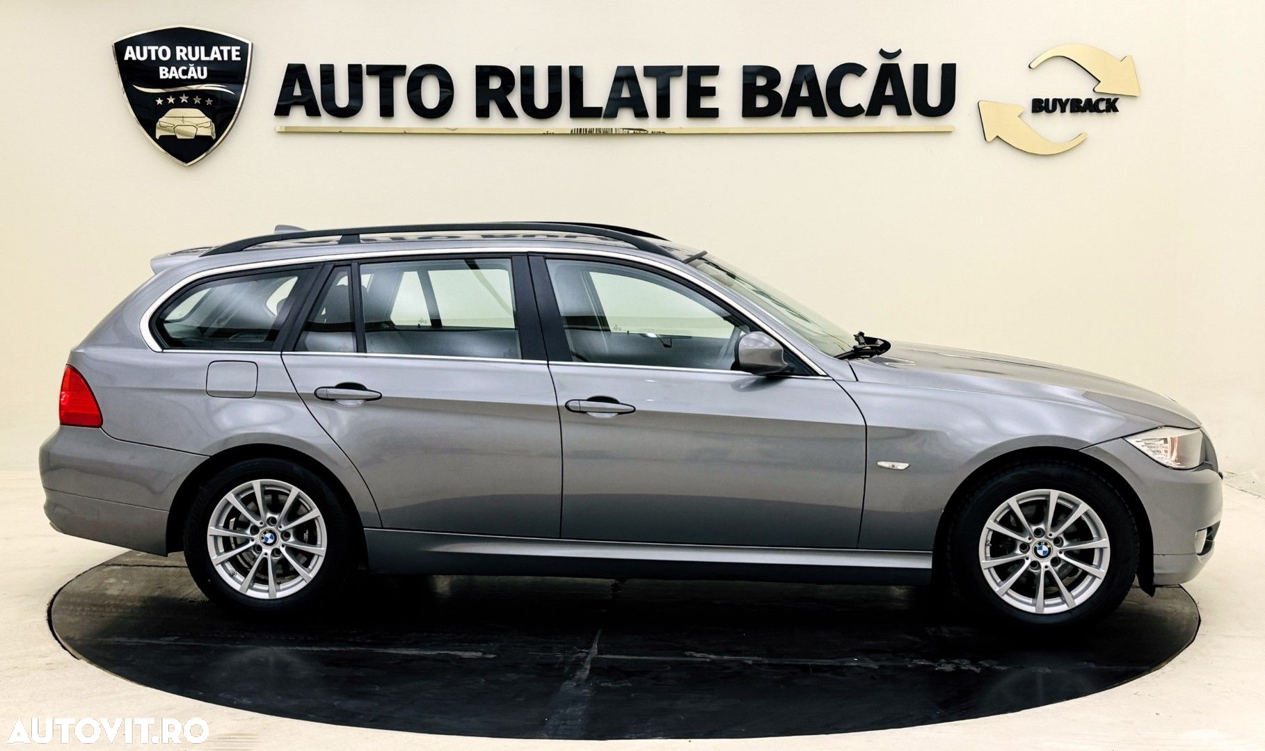 BMW Seria 3 316i Touring - 4