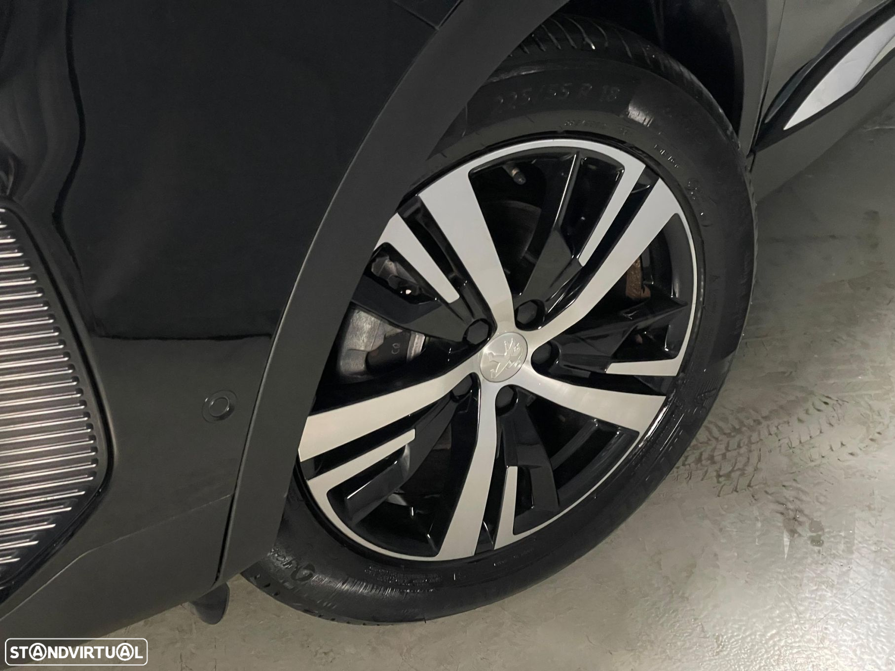 Peugeot 3008 1.2 PureTech GT EAT8 - 6