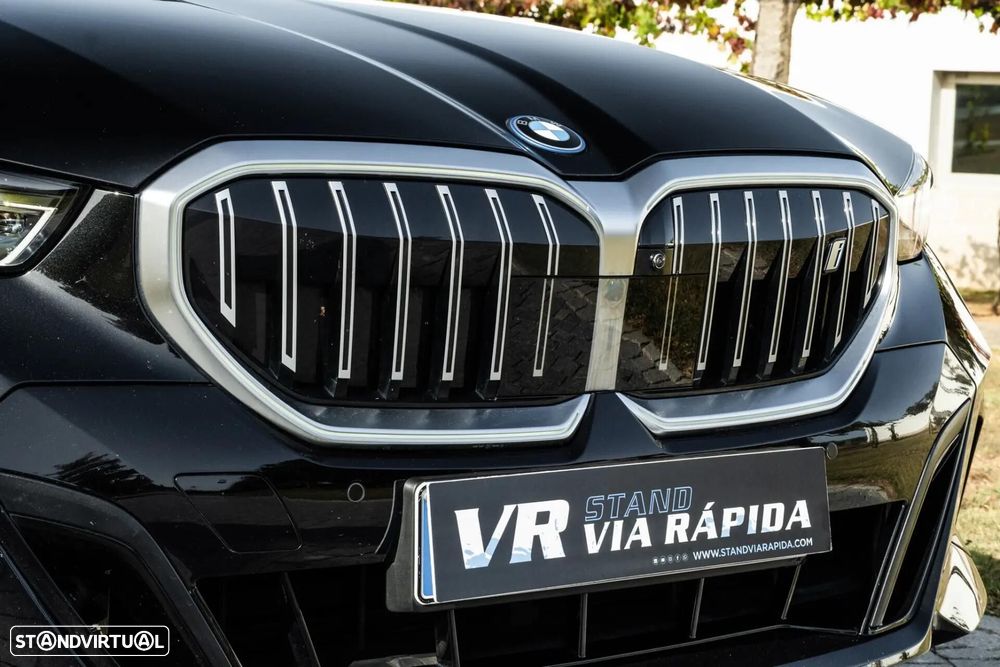 BMW i5 eDrive40 Pack Desportivo M - 31