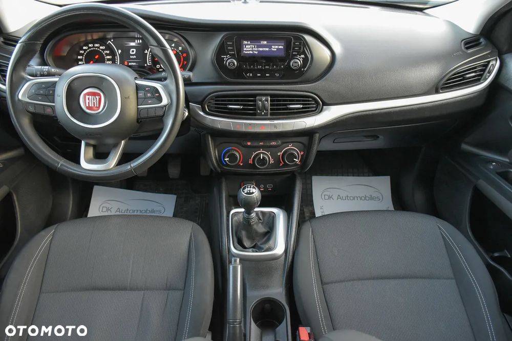 Fiat Tipo 1.4 16V More - 18