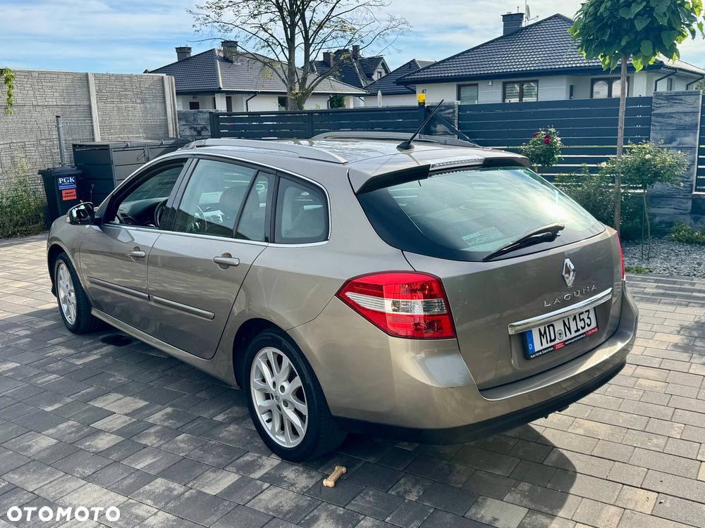 Renault Laguna - 16