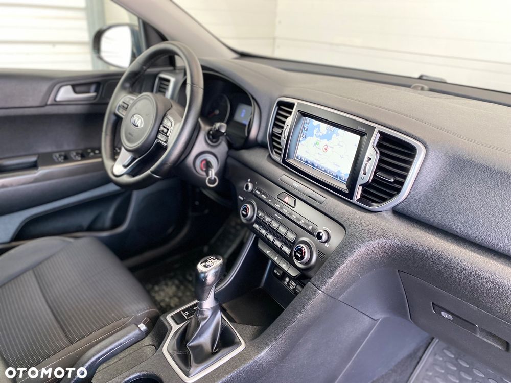 Kia Sportage 1.6 GDI 2WD DREAM-TEAM EDITION - 13
