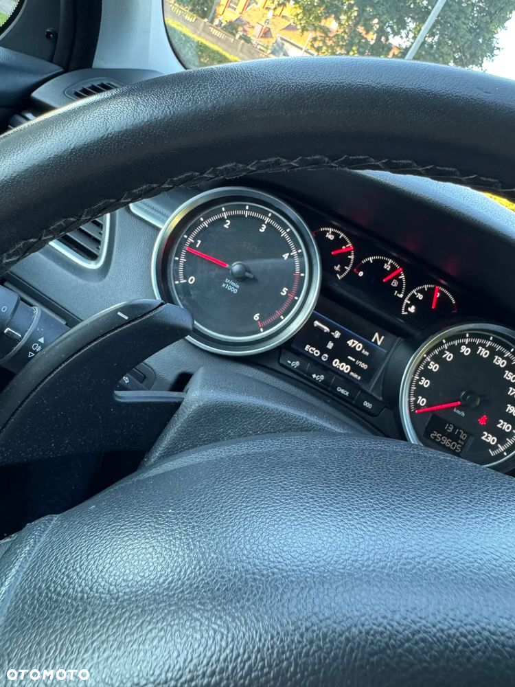 Peugeot 508 RXH BlueHDi 180 EAT6 Stop&Start - 11