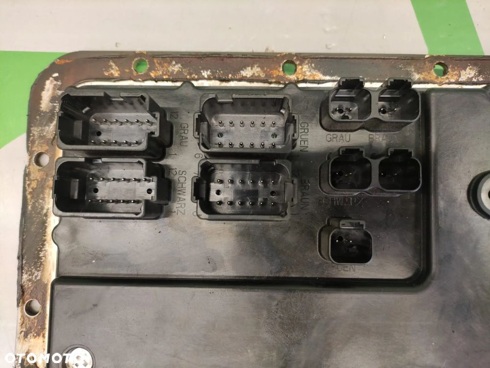 Sterownik Skrzyni ZF  84427300 Steyr 6175 CVT - 3