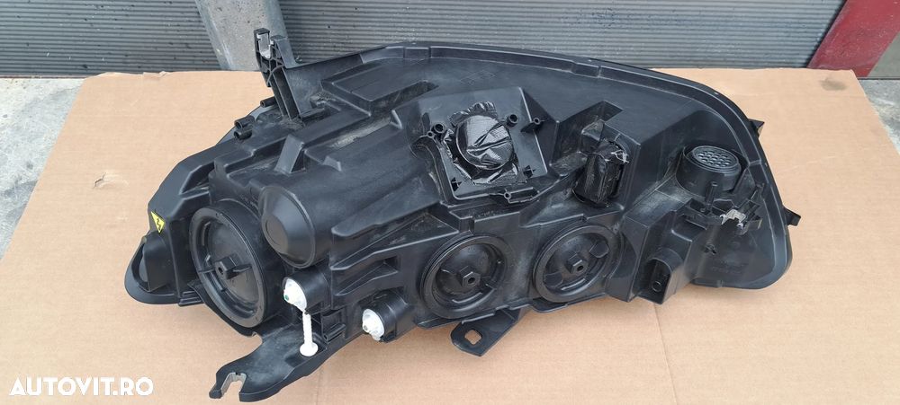 Far dreapta bixenon Audi A6 C7 Facelift - 4