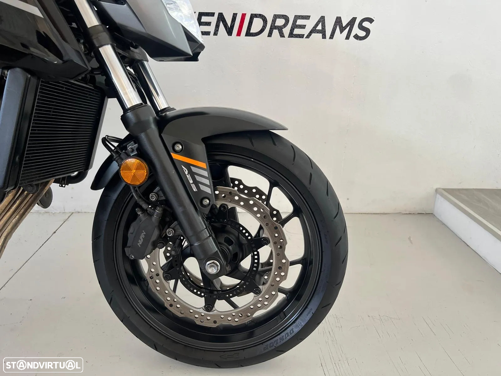 Honda CB 650F - 7