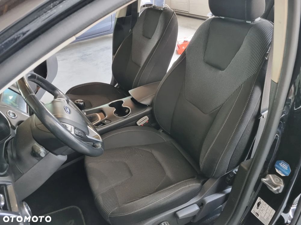 Ford Mondeo 2.0 TDCi STart-Stopp Titanium - 18