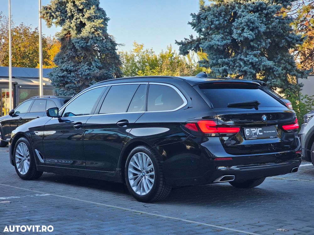 BMW Seria 5 520d AT MHEV - 31