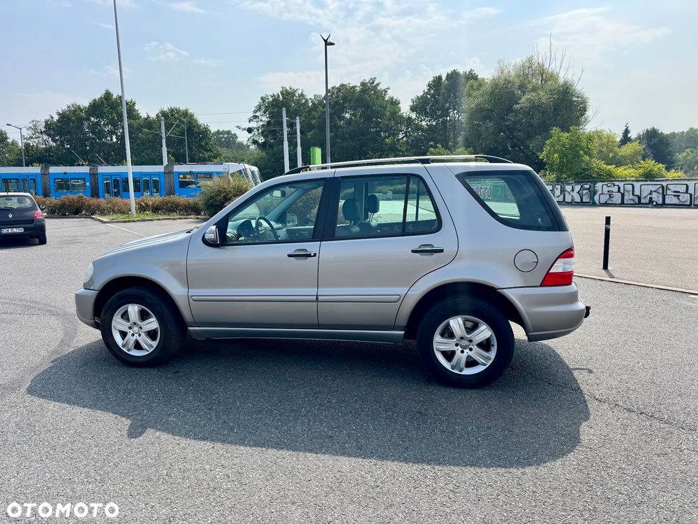 Mercedes-Benz ML - 6