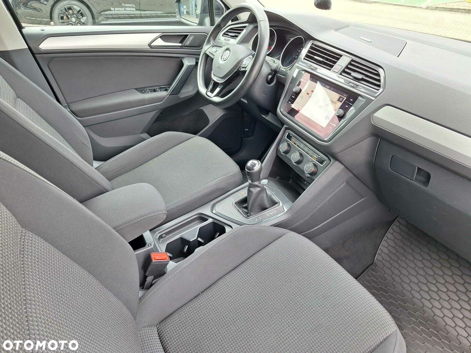 Volkswagen Tiguan - 18