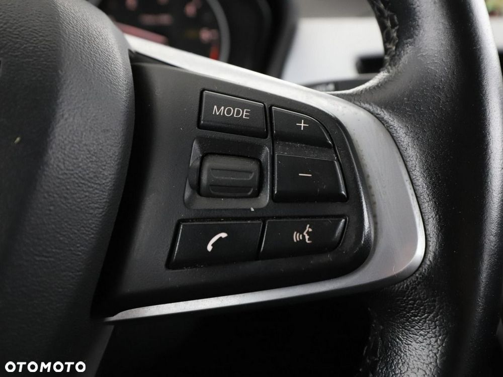 BMW X1 xDrive18d Advantage - 29