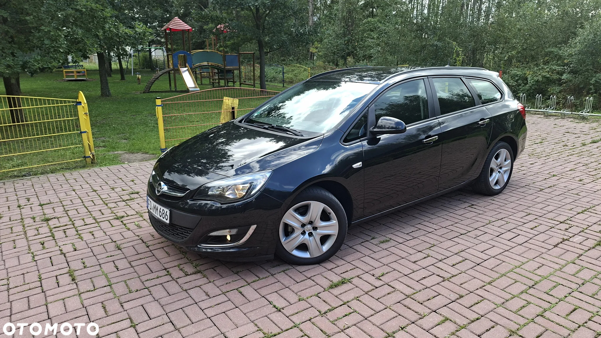 Opel Astra 1.4 Turbo Sports Tourer - 2