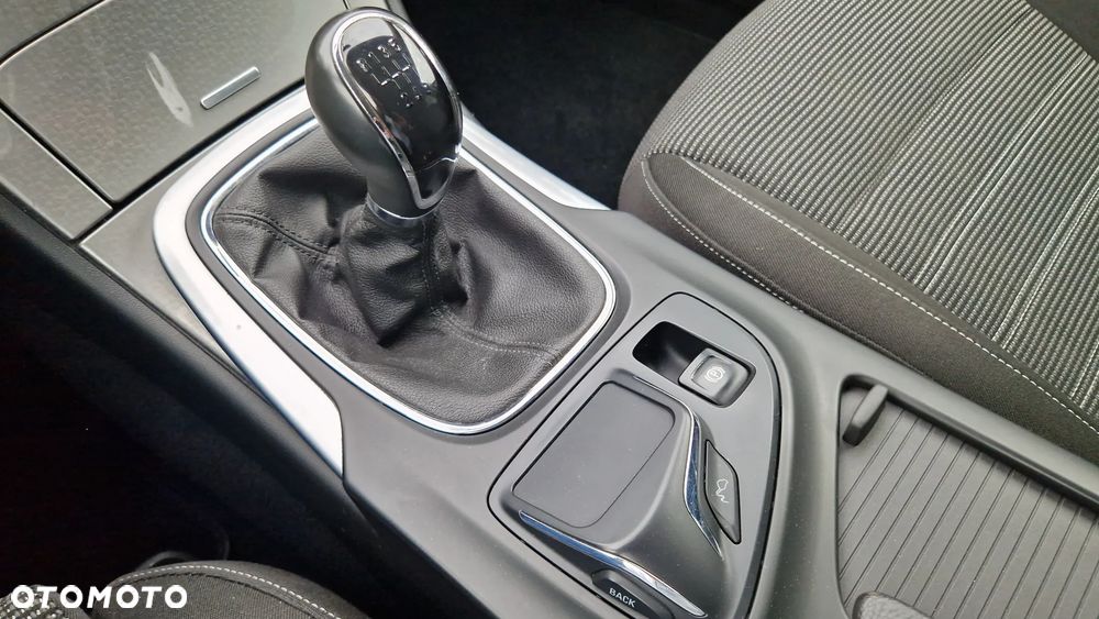 Opel Insignia 2.0 CDTI Cosmo ecoFLEX S&S - 10