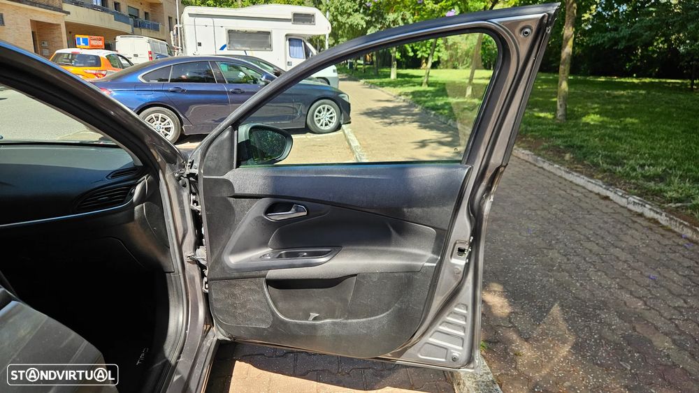 Fiat Tipo 1.3 M-Jet Easy - 30