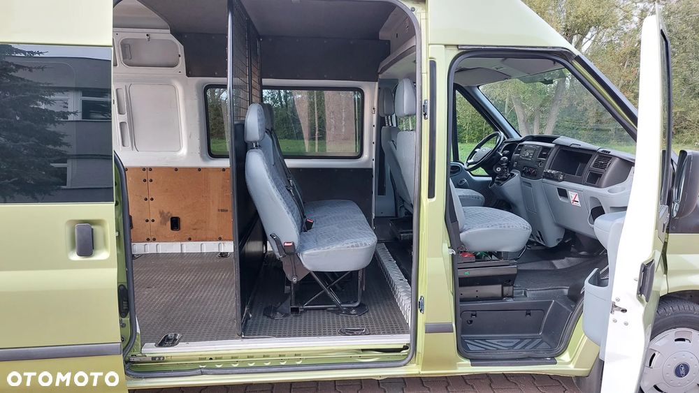 Ford Transit - 20