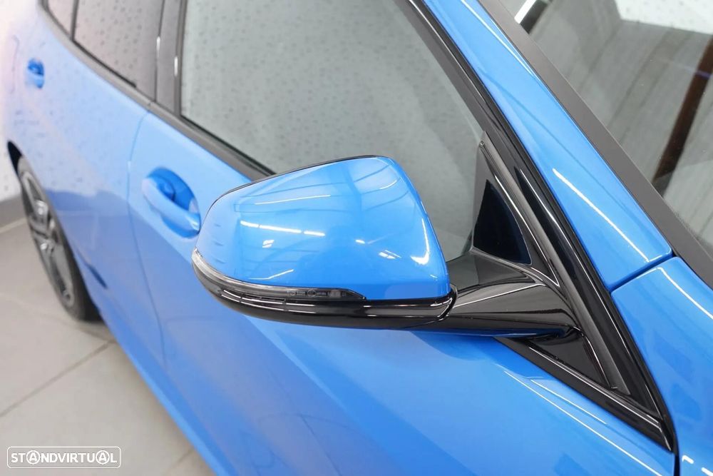 BMW 118 i Pack M - 12