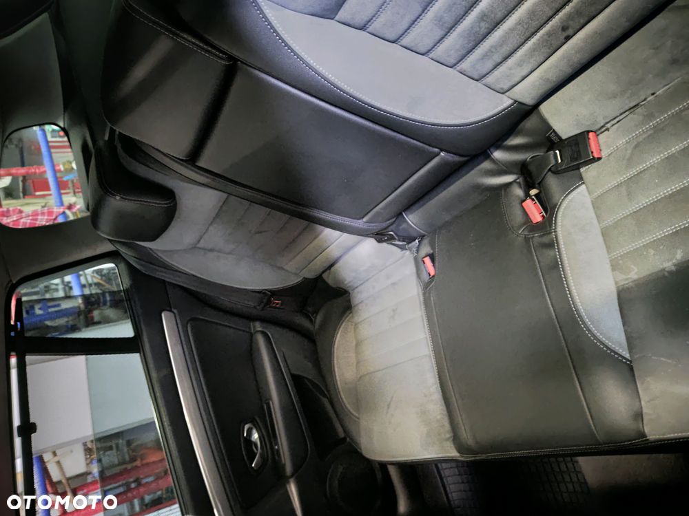 Renault Laguna dCi 150 FAP Start-Stop GT - 16