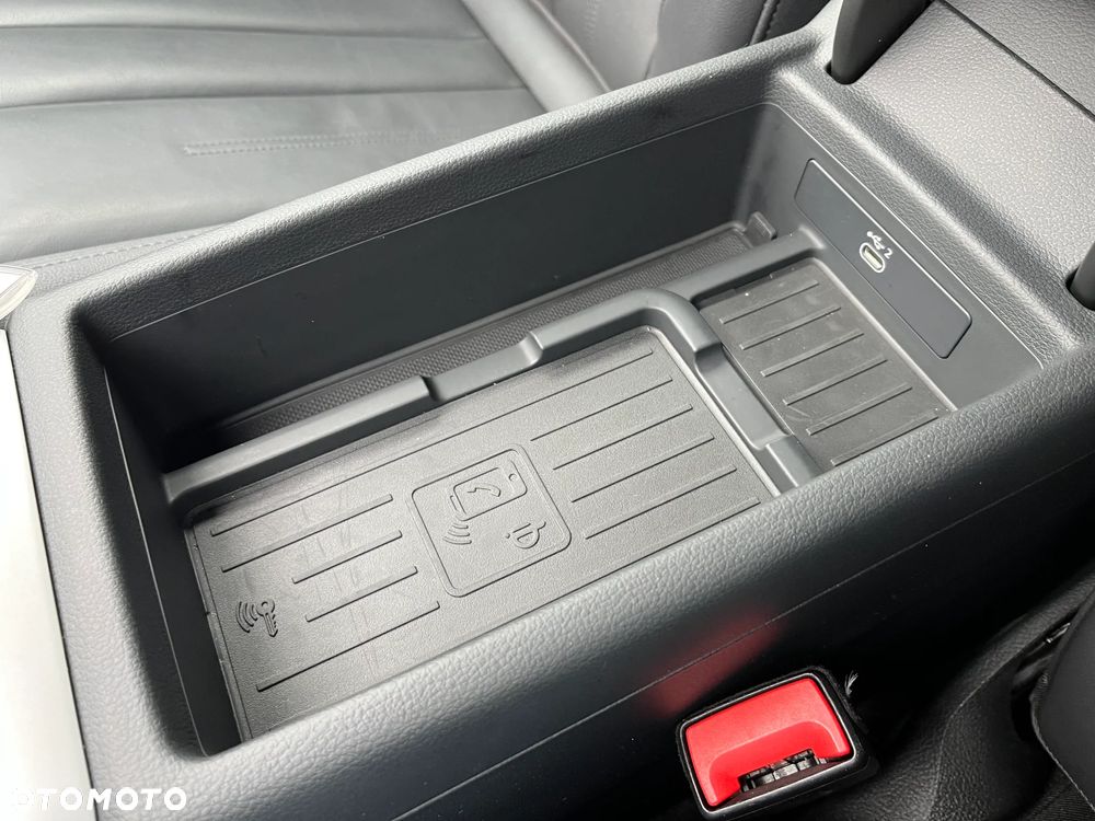 Audi A4 Avant 35 TFSI S tronic - 29