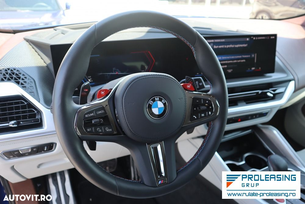 BMW XM - 9