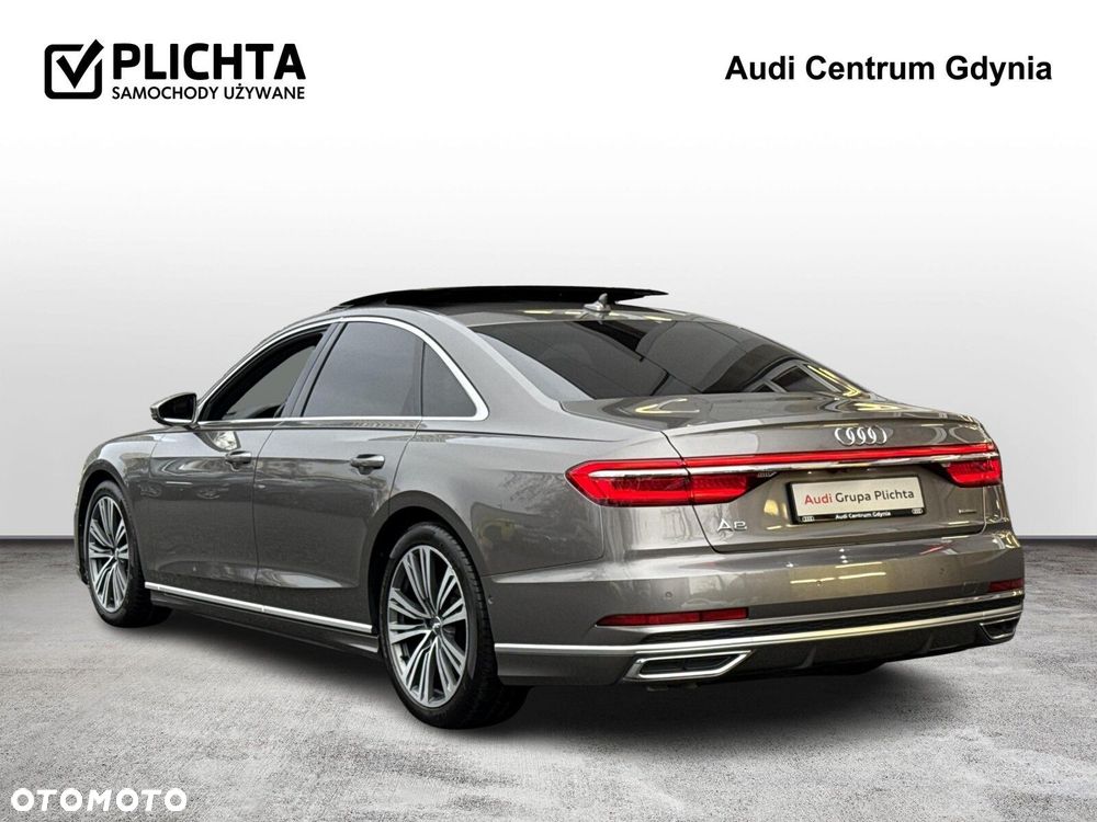 Audi A8 - 3