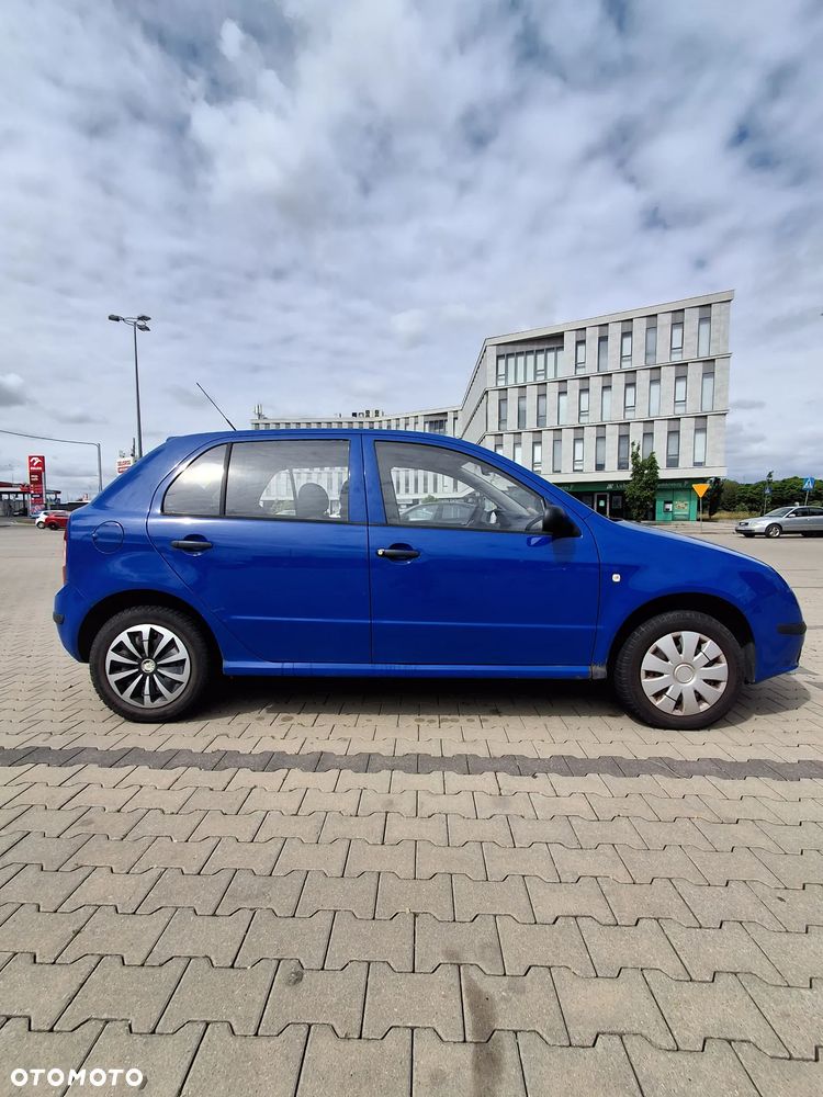 Skoda Fabia 1.4 16V Ambiente - 2