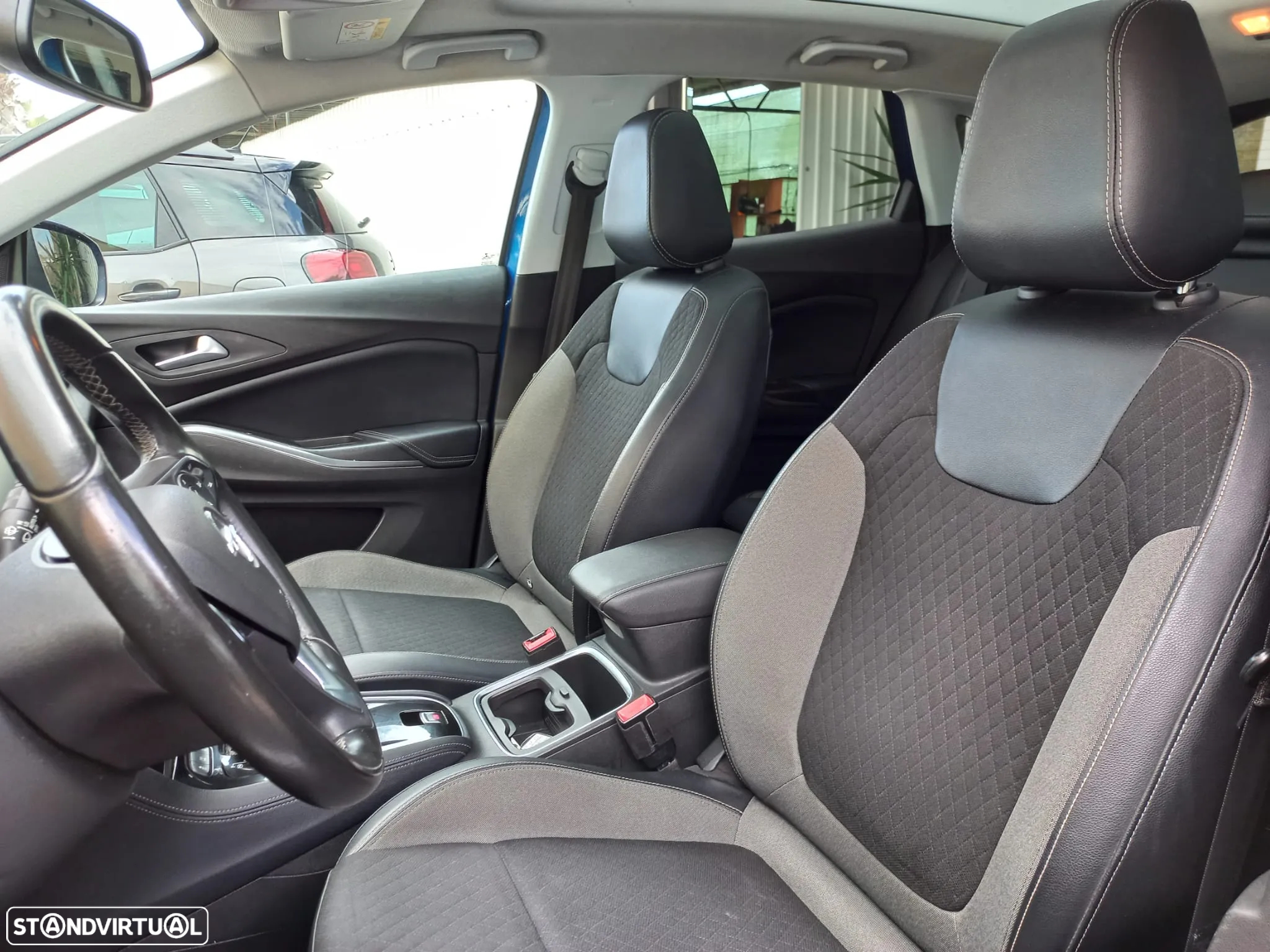 Opel Grandland X 1.5 CDTI Innovation AT - 13