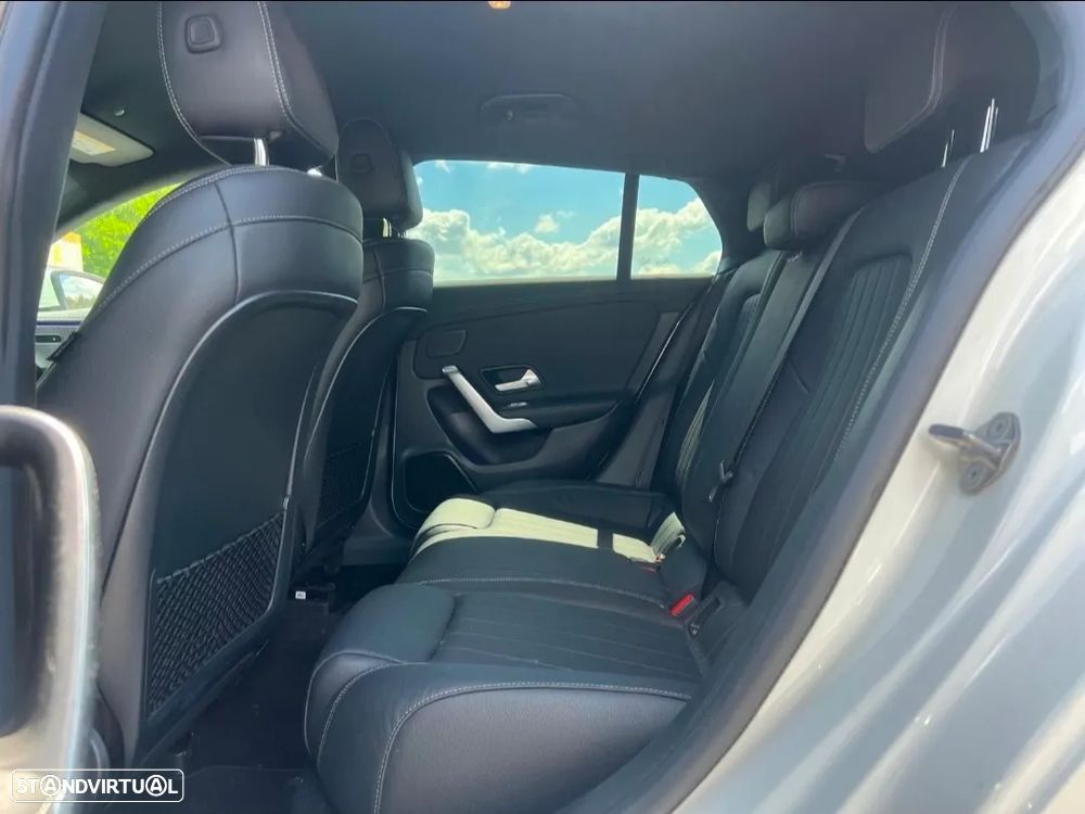 Mercedes-Benz CLA 180 d 7G-DCT - 7