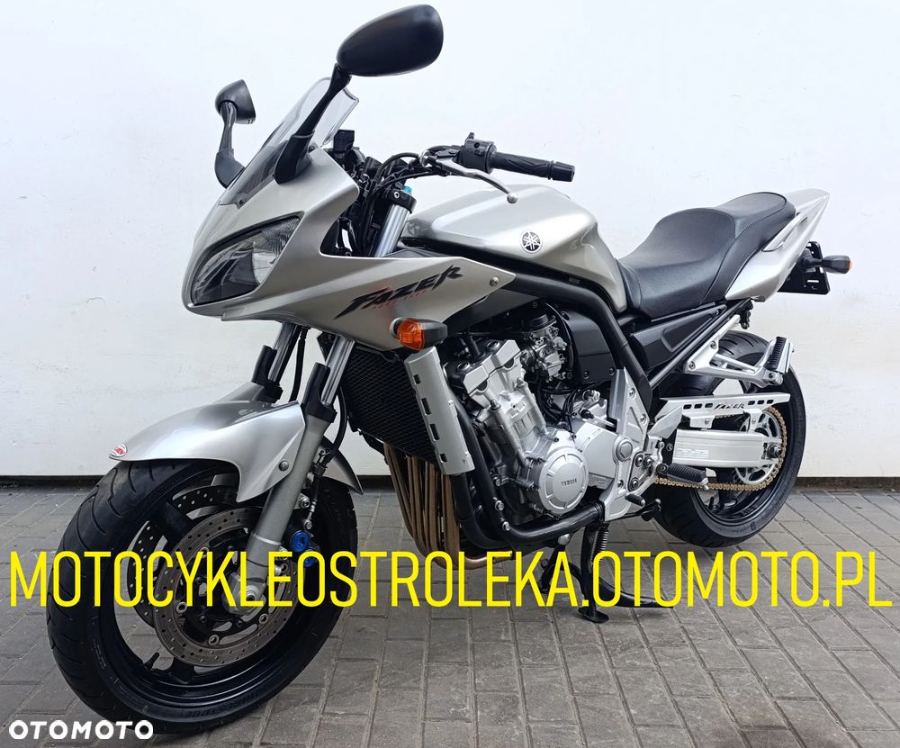 Yamaha FZS - 2